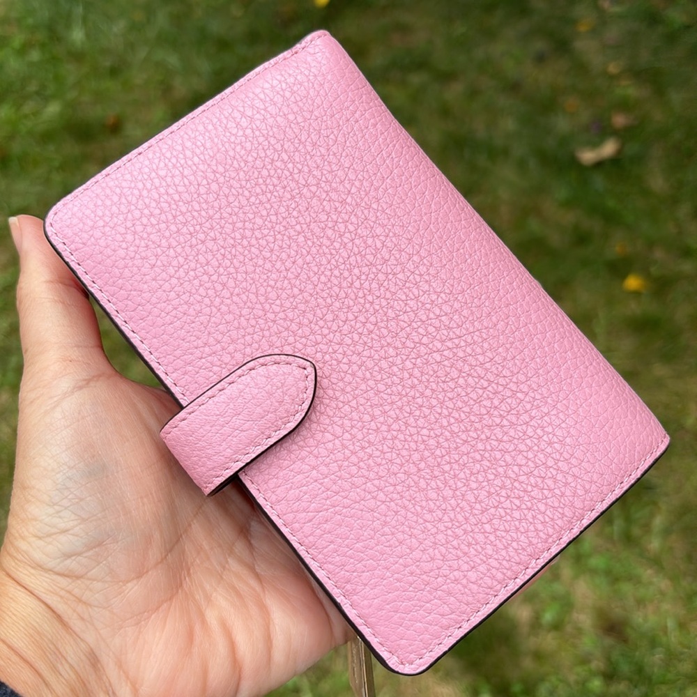 Kate Spade Leila Compact Bifold Wallet Pebble Leather Bright Carnation Pink - Picture 2 of 4